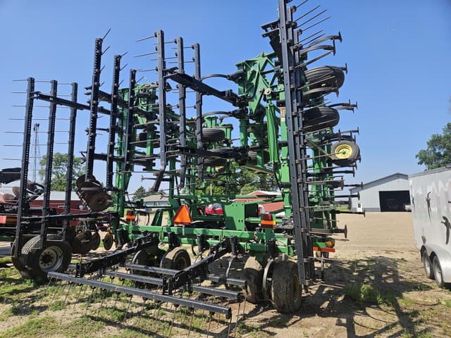 Image of John Deere 2200 equipment image 4