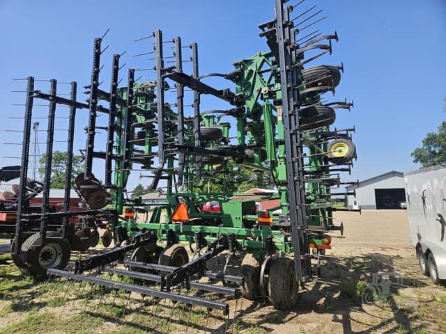 Image of John Deere 2200 equipment image 4