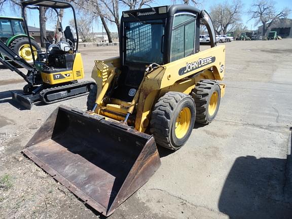 Image of John Deere 250 Primary image