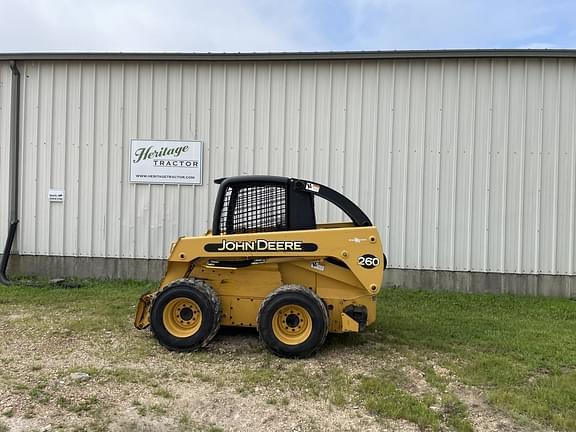 Image of John Deere 260 equipment image 3