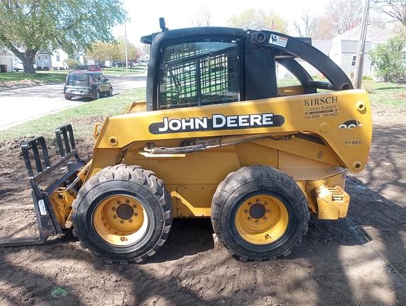 Image of John Deere 260 equipment image 1