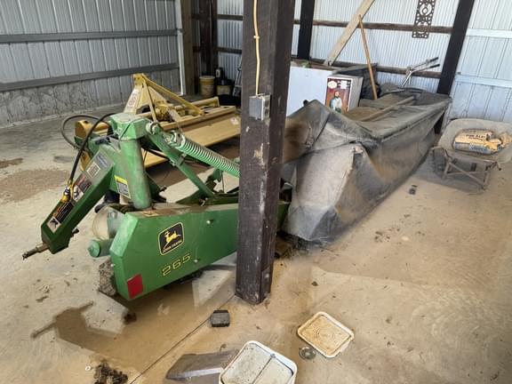 Image of John Deere 265 equipment image 2
