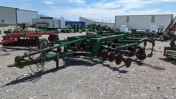 Main image John Deere 2700 0