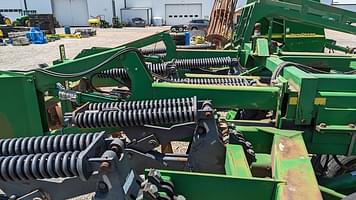 Main image John Deere 2700 19