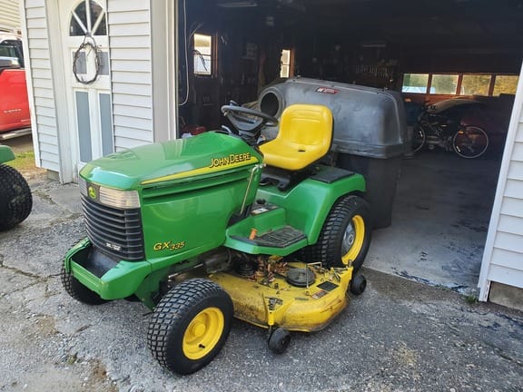 Main image John Deere GX335