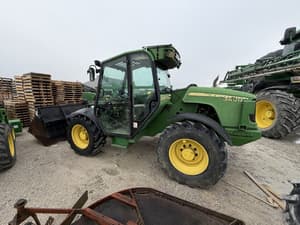 2002 John Deere 3400 Image