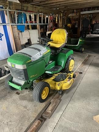 Image of John Deere 345 equipment image 1