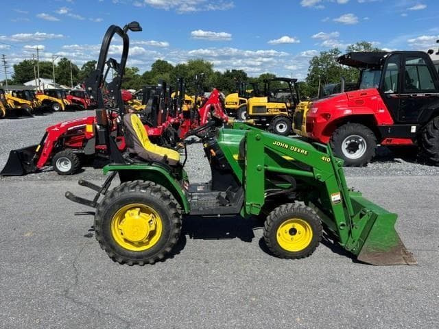 Image of John Deere 4010 equipment image 1