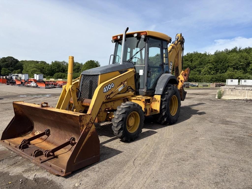 2002 John Deere 410G Equipment Image0