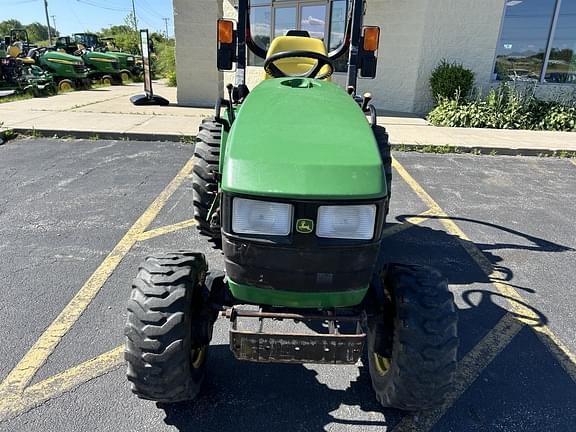 Image of John Deere 4110 equipment image 1