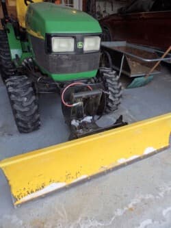 Image of John Deere 4110 equipment image 2