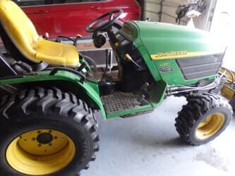 Image of John Deere 4110 equipment image 1