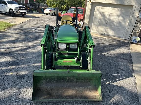 Image of John Deere 4115 equipment image 4