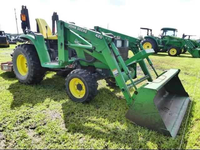 Image of John Deere 4210 equipment image 1