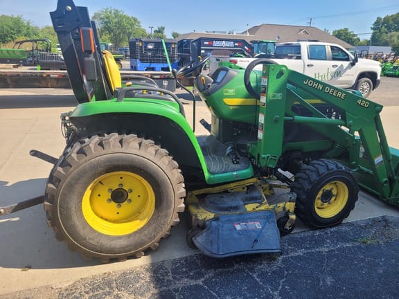 2002 John Deere 4210 Equipment Image0