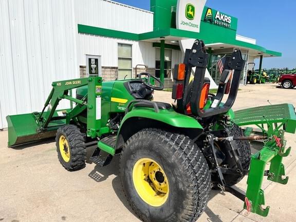 Image of John Deere 4210 equipment image 1