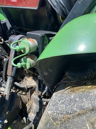Image of John Deere 4210 equipment image 2