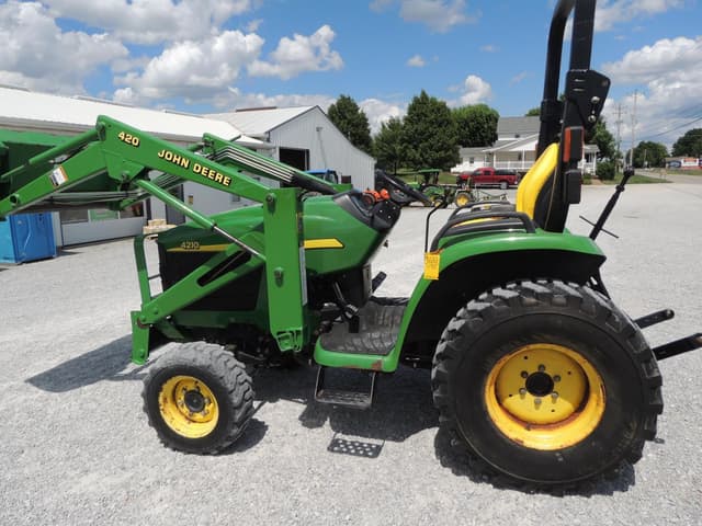 Image of John Deere 4210 equipment image 1
