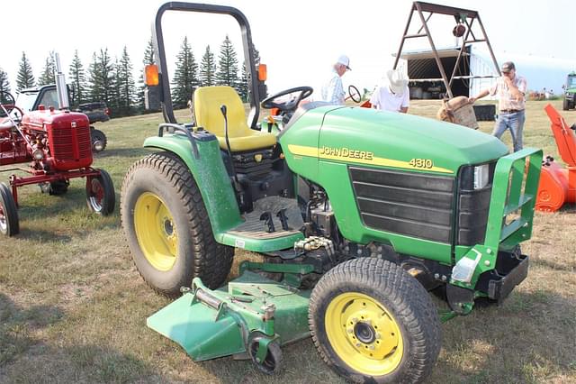 Image of John Deere 4310 equipment image 1