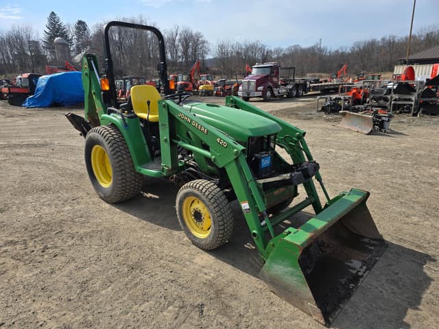 Image of John Deere 4310 equipment image 3