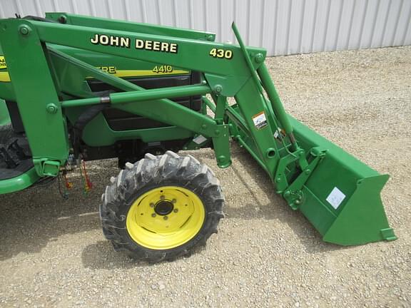 Image of John Deere 4410 equipment image 3