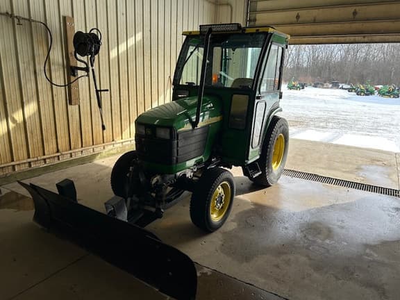 Image of John Deere 4410 equipment image 2