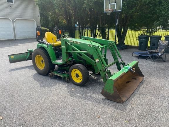 2002 John Deere 4410 Equipment Image0