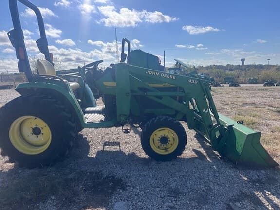 Image of John Deere 4410 equipment image 3