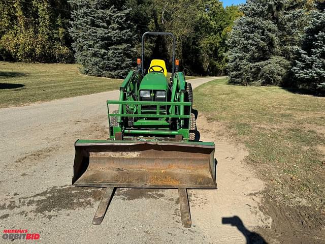 Image of John Deere 4510 equipment image 1