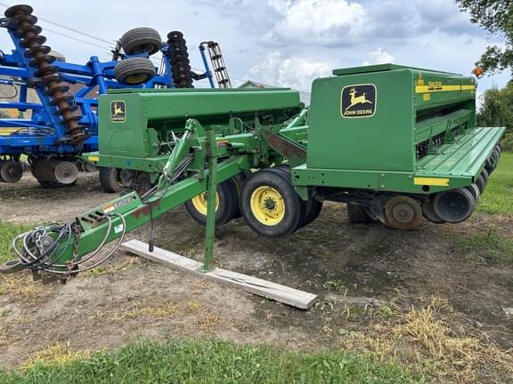 Image of John Deere 455 equipment image 1
