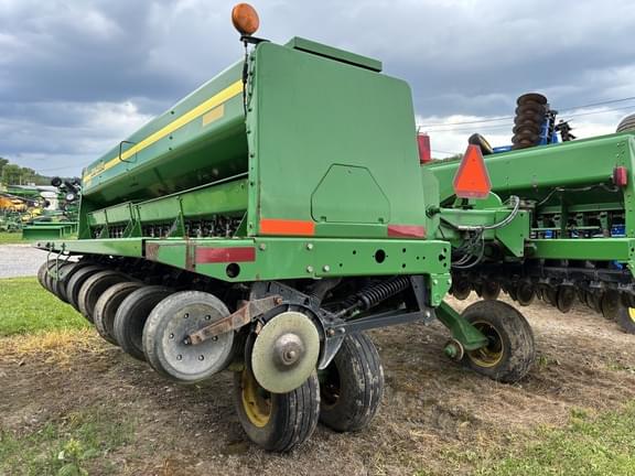 Image of John Deere 455 equipment image 3