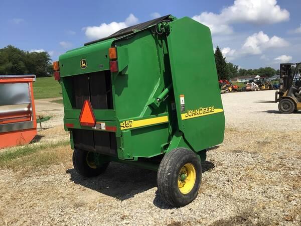 Image of John Deere 457 equipment image 3