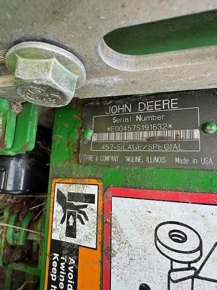 Image of John Deere 457 Silage Special equipment image 4
