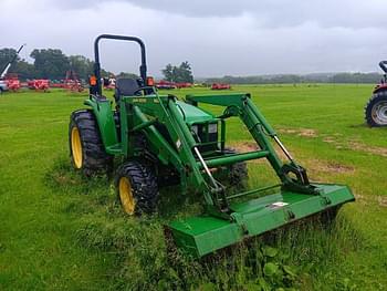 2002 John Deere 4710 Equipment Image0