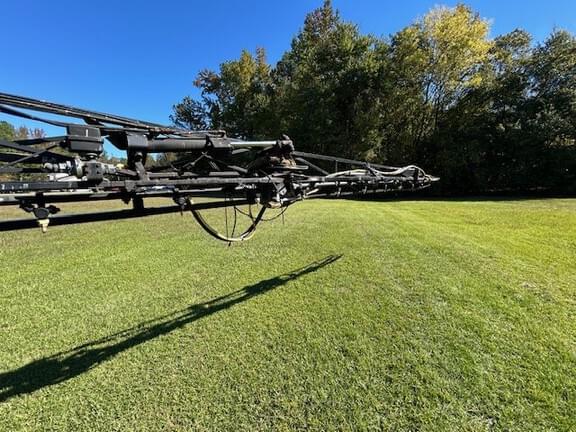 Image of John Deere 4710 equipment image 2