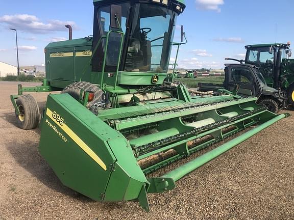 Image of John Deere 4895 equipment image 2