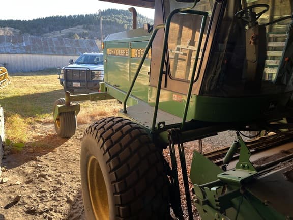 Image of John Deere 4990 Primary image