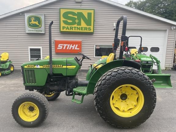 Image of John Deere 5105 Primary image