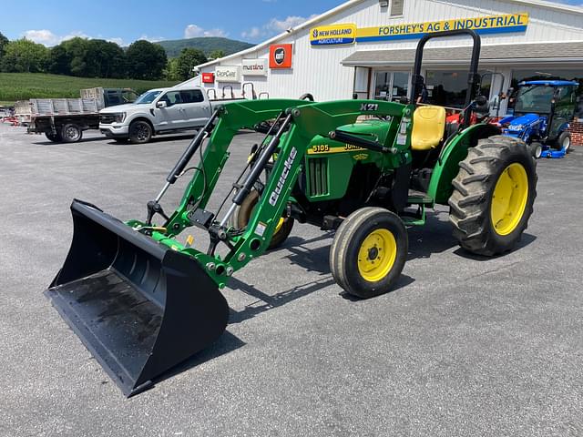 Image of John Deere 5105 equipment image 1