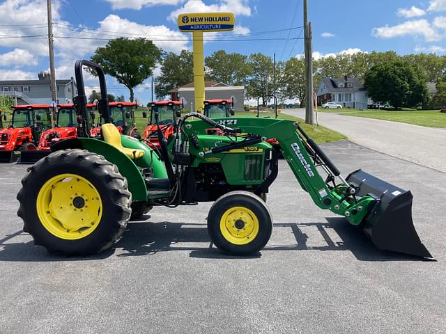 Image of John Deere 5105 equipment image 4