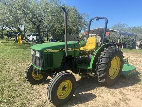 Image of John Deere 5105 Primary image