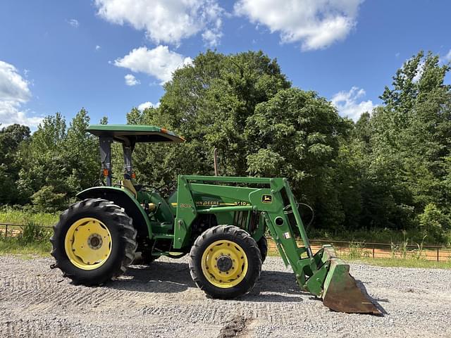 Image of John Deere 5210 equipment image 1
