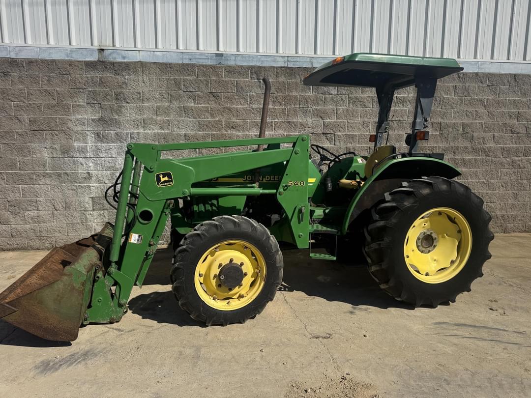 Image of John Deere 5210 Primary image