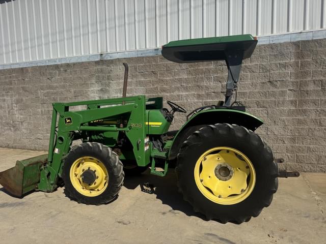 Image of John Deere 5210 equipment image 3