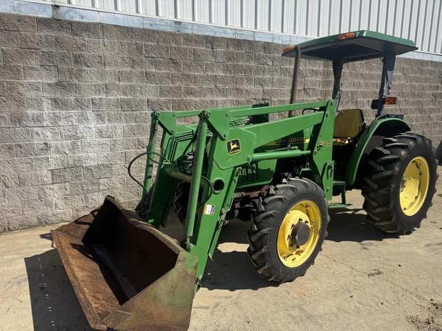 Image of John Deere 5210 equipment image 2