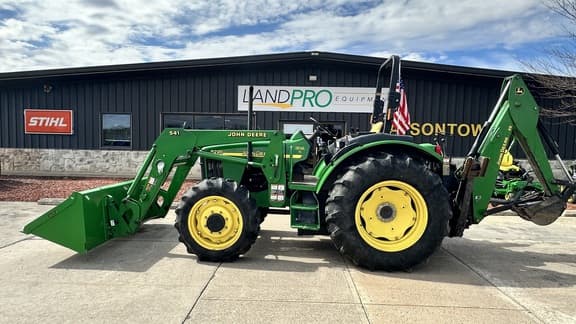 Image of John Deere 5220 Primary image