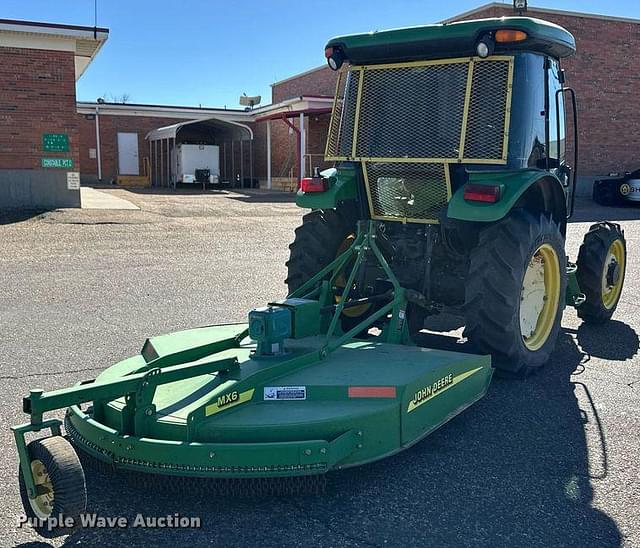 Image of John Deere 5220 equipment image 4