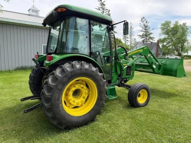 Image of John Deere 5320 equipment image 3