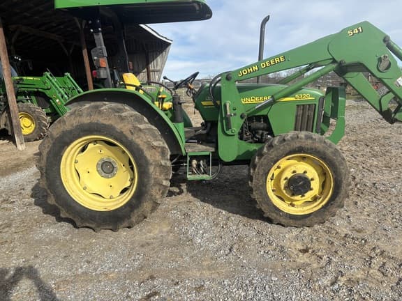 Image of John Deere 5320 equipment image 1
