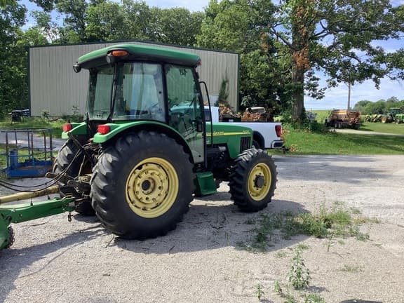 Image of John Deere 5420 equipment image 1